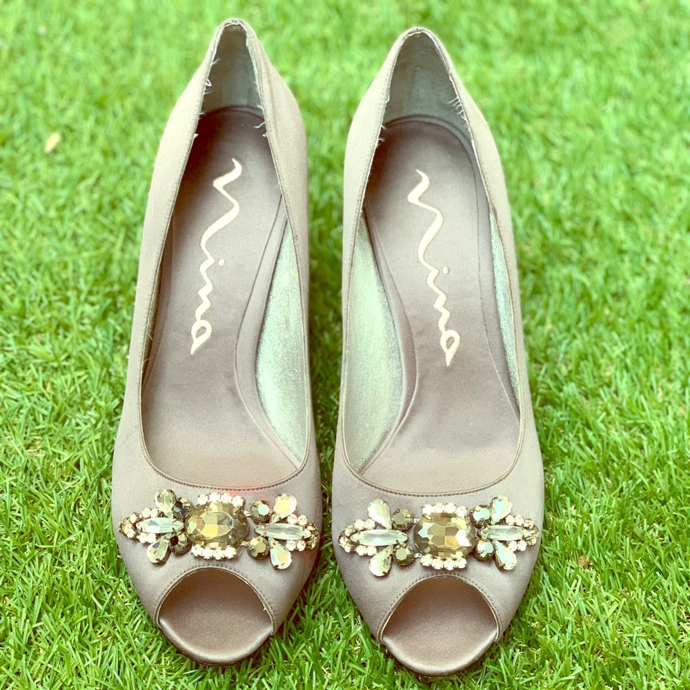 glam evening shoes you can wearing any time!